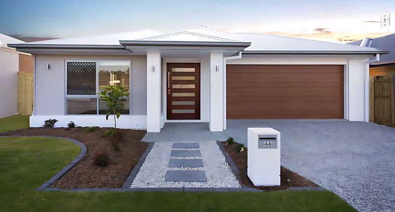 House & Land in Moggill